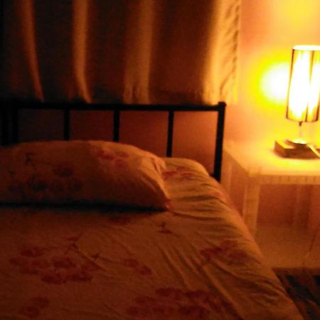 The Kong Hotel Bangkok Bagian luar foto